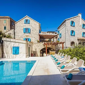 Agava Hotell